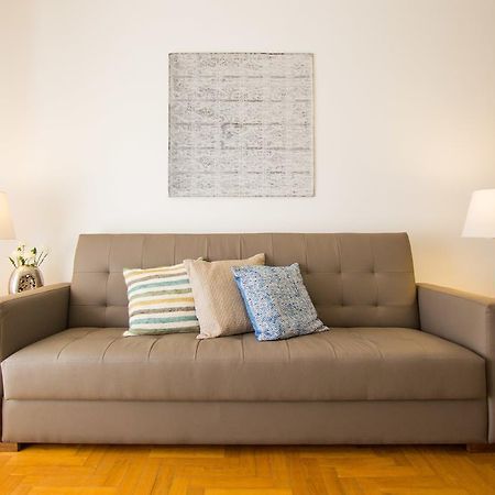 Spacious Apartment In Lisbon Exterior photo